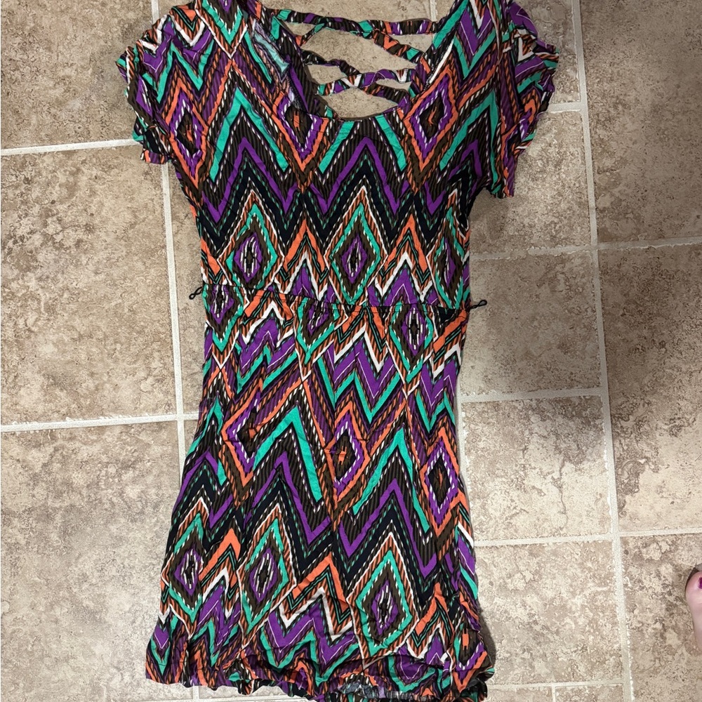 Belle Du Jour Multicolor Zigzag Women's Blouse